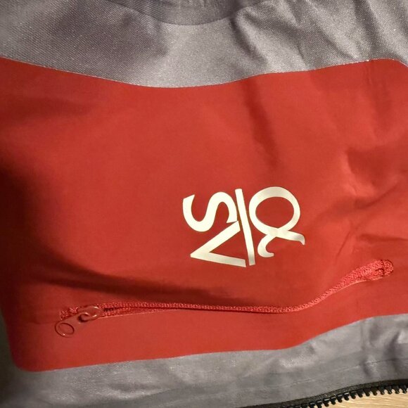 Arc'teryx Alpha SV Jacket - Picture 4 of 4